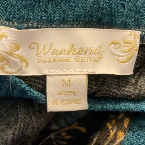 Suzanne Betro Gray and Teal Oversized Sweater with Floral Sleeves - Picture 2 of 7